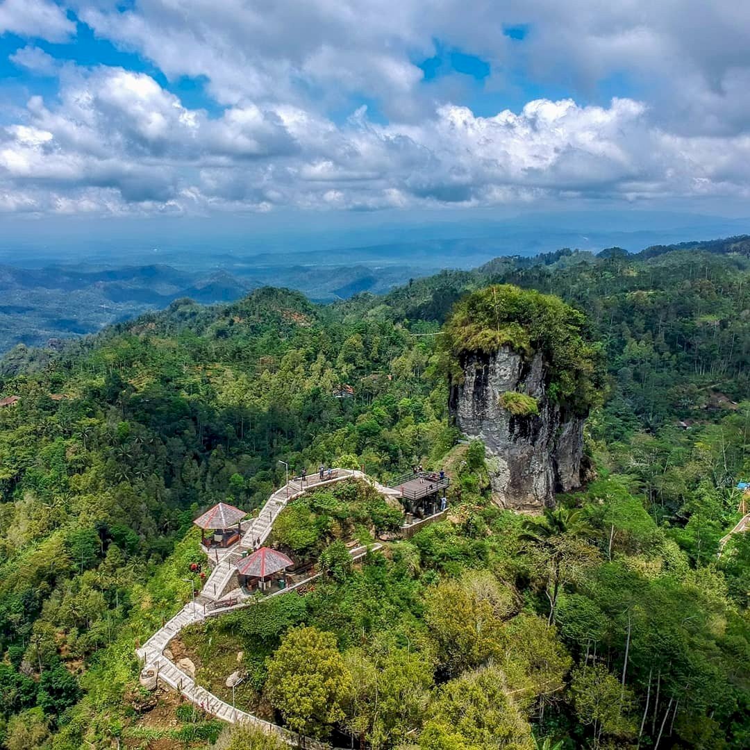 Keindahan Alam Terungkap: 5 Jalur Trekking Teratas di Yogyakarta yang Patut Dieksplorasi!
